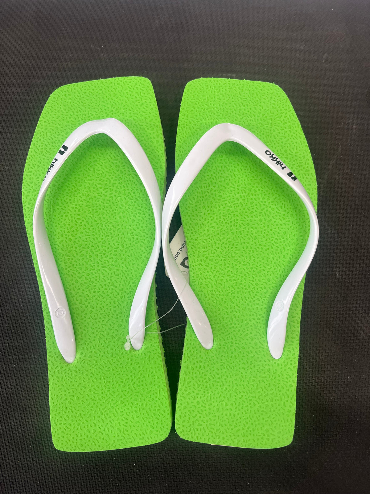 Infradito Bambino Hikko a Pianta Quadra – Verde Neon & Bianco
